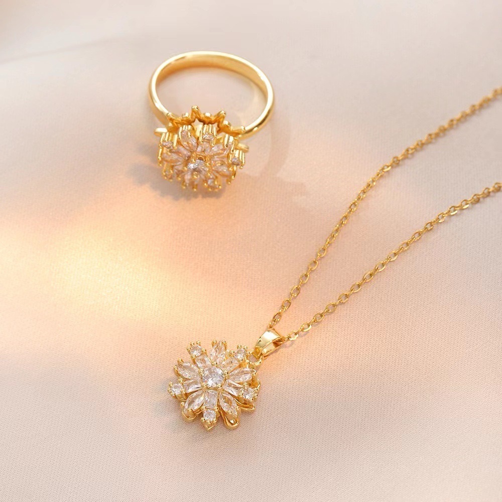 Elegant Gold Floral Jewelry Set